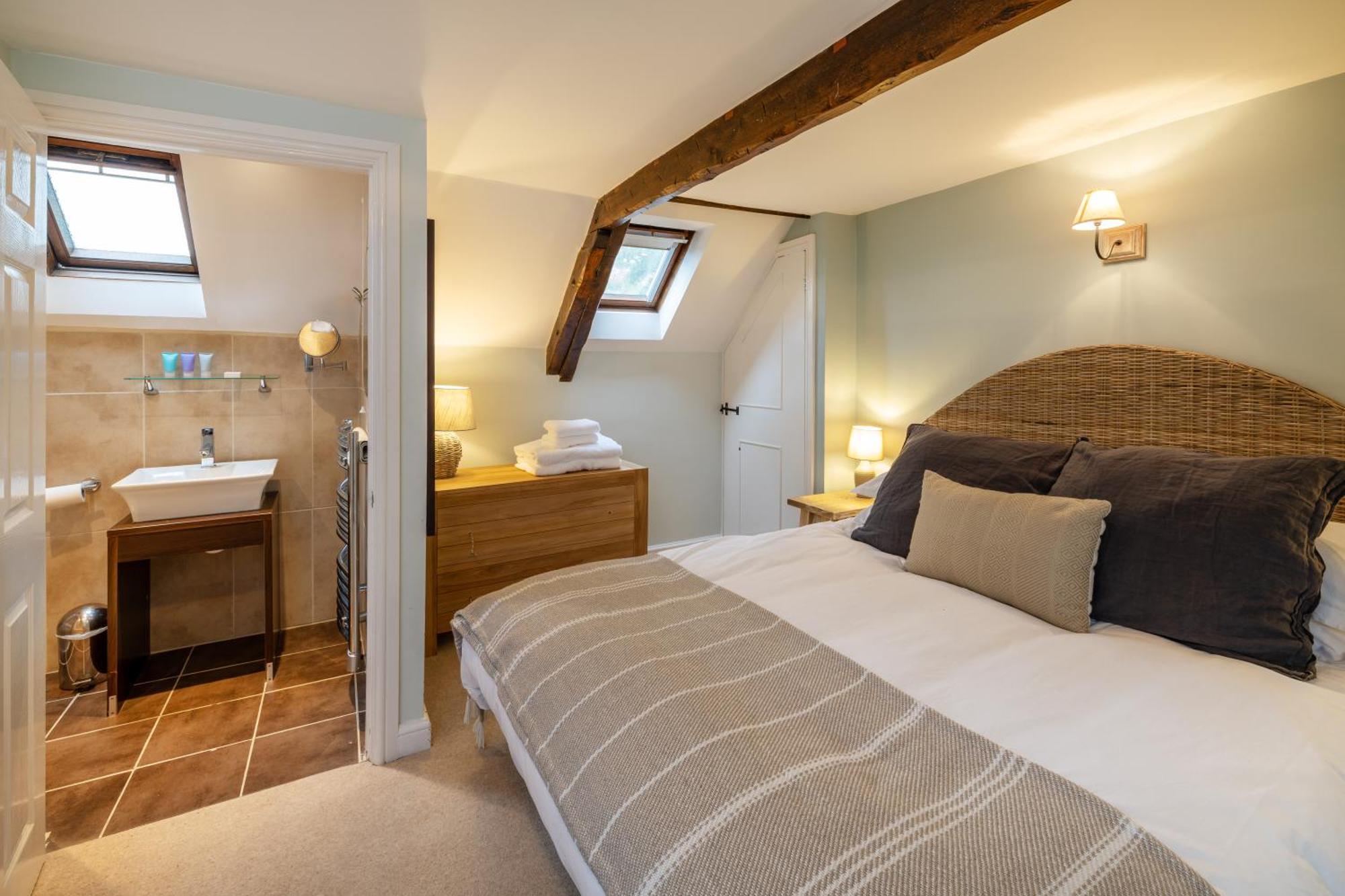 Winyard'S Gap Inn South Perrott Room photo